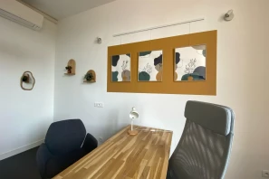 Bureau privé - 17400 - 1 poste - 479.16€