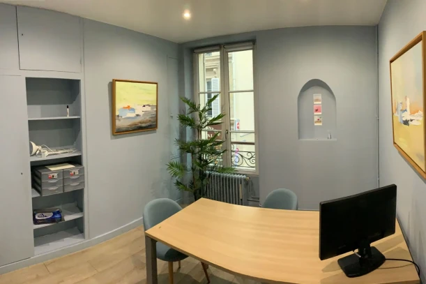 Bureau privé - 75008 - 2 postes - 1200€