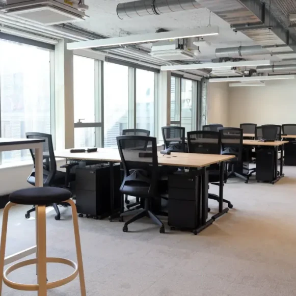 Bureau privé 31 m² 9 postes Coworking Avenue Trudaine Paris 75009 - photo 6