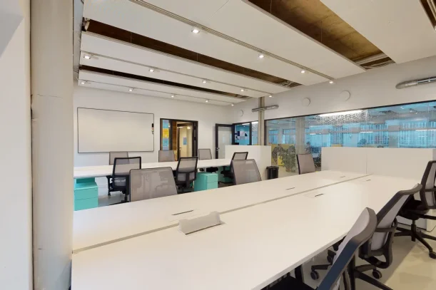 Bureau privé - 75011 - 12 postes - 9840€