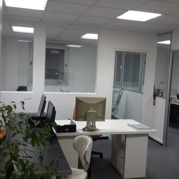 Open Space  4 postes Location bureau Avenue Michelet Saint-Ouen-sur-Seine 93400 - photo 6