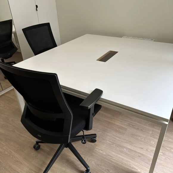 Bureau privé 17 m² 3 postes Coworking Rue Bréa Paris 75006 - photo 13