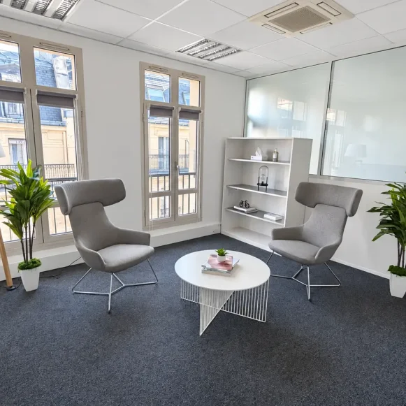 Bureau privé 7 m² 2 postes Coworking Rue Taylor Paris 75010 - photo 3