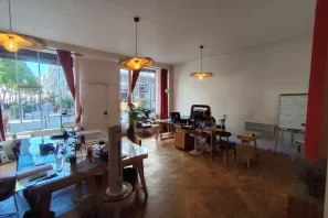 Espace indépendant - 75010 - 9 postes - 3000€