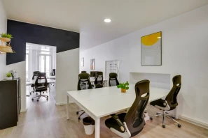Espace indépendant - 75003 - 16 postes - 8500€