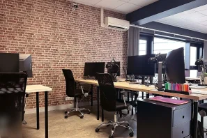Open Space - 17000 - 28 postes - 160€