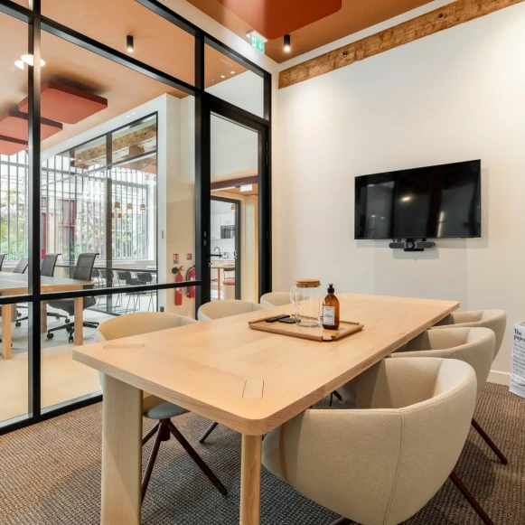 Espace indépendant 156 m² 22 postes Location bureau Rue Oberkampf Paris 75011 - photo 12