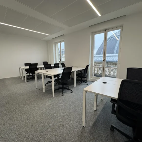 Bureau privé 60 m² 15 postes Coworking Rue de Finlande Colombier-Saugnieu 69125 - photo 1