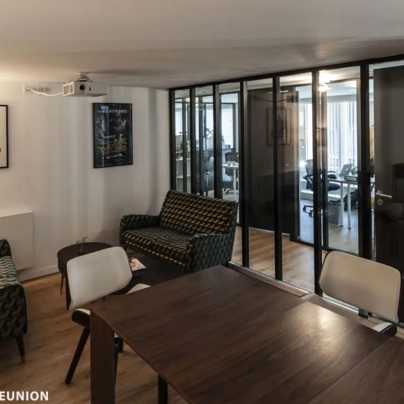 Bureau privé 18 m² 5 postes Coworking Rue Henri Chevreau Paris 75020 - photo 6