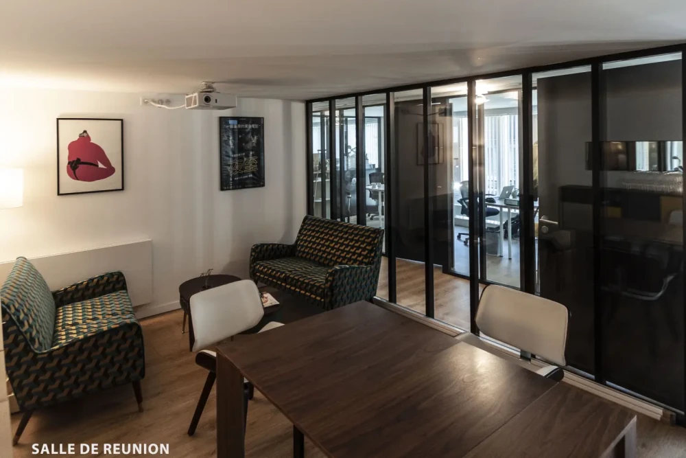 Bureau privé - 75020 - 5 postes - 1700€