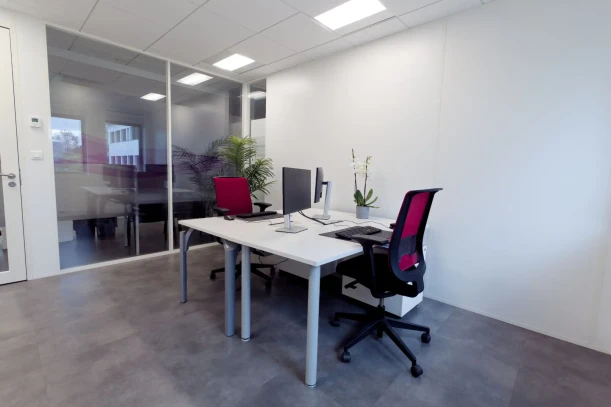 Bureau privé - 94000 - 3 postes - 1050€