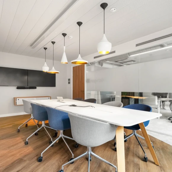 Espace indépendant 1 214 m² 150 postes Location bureau Rue d'Héliopolis Paris 75017 - photo 3