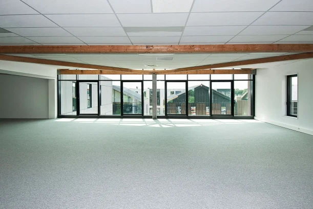 Bureau privé - 59810 - 13 postes - 2500€