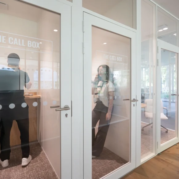 Bureau privé 16 m² 4 postes Coworking Rue Denis Papin Villeneuve-d'Ascq 59650 - photo 9