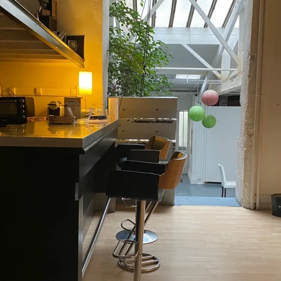 Bureau privé 30 m² 6 postes Location bureau Rue Myrha Paris 75018 - photo 6