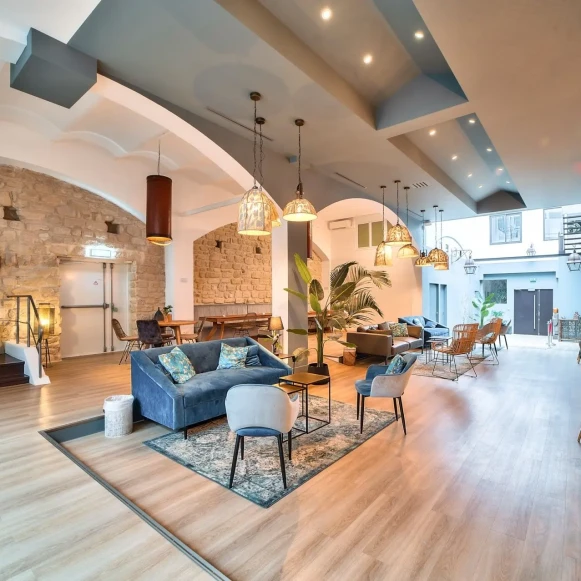 Bureau privé 11 m² 3 postes Coworking Boulevard Victor Hugo Clichy 92110 - photo 5