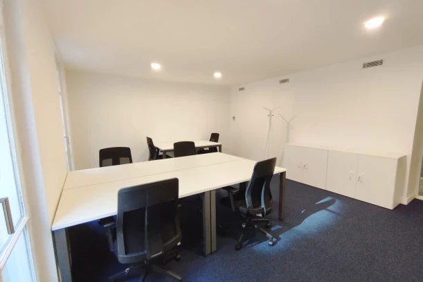 Bureau privé - 75017 - 6 postes - 4550€