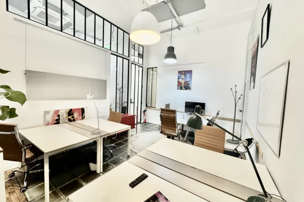 Bureau privé - 75010 - 7 postes - 3000€