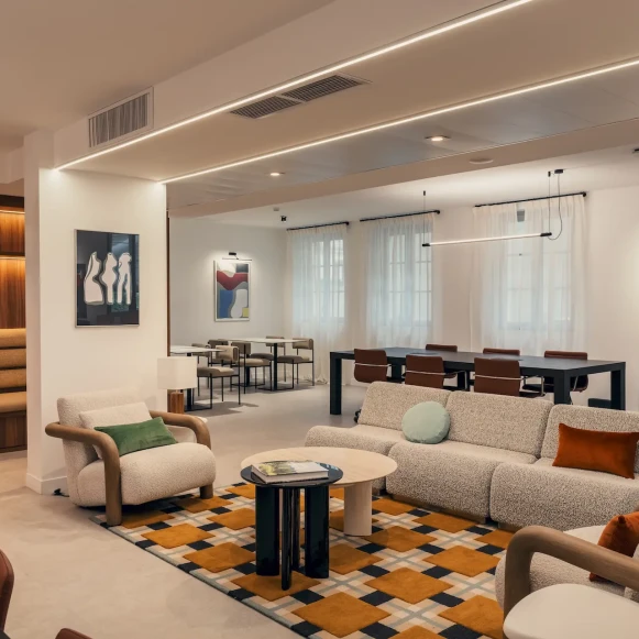 Espace indépendant 272 m² 40 postes Location bureau Rue de la Victoire Paris 75009 - photo 1