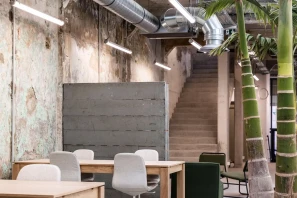 Open Space - 13007 - 15 postes - 300€