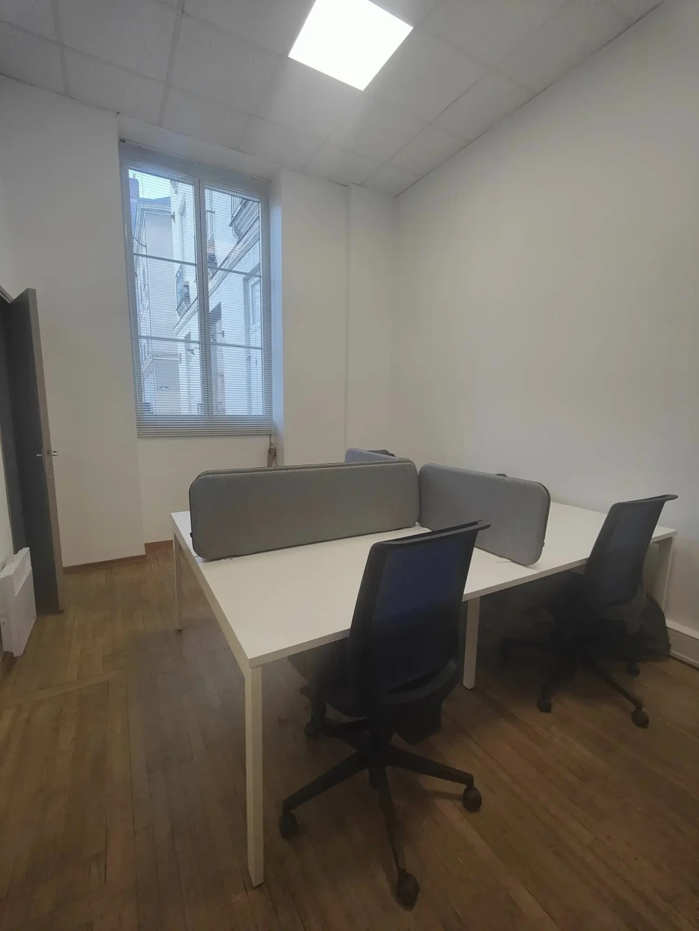 Bureau privé - 44000 - 4 postes - 750€