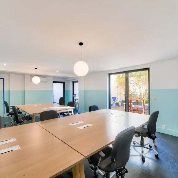 Espace indépendant 474 m² 25 postes Location bureau Rue Lépine Pantin 93500 - photo 2