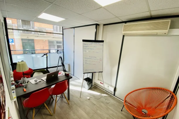 Bureau privé - 31000 - 3 postes - 600€