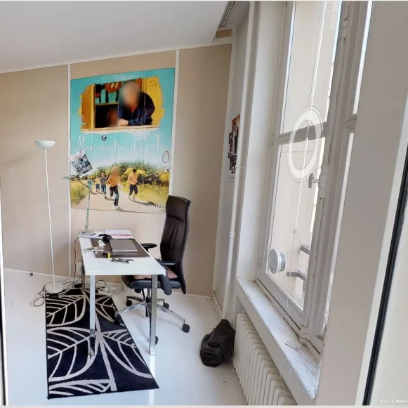 Bureau privé 12 m² 3 postes Location bureau Rue Jean Mermoz Paris 75008 - photo 1
