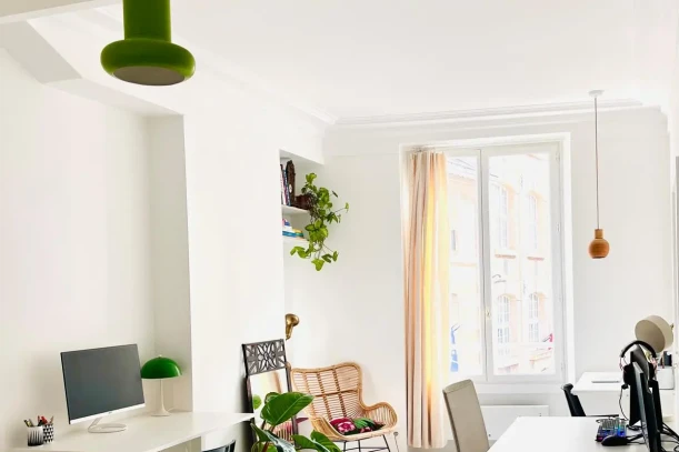 Espace indépendant - 75009 - 8 postes - 3800€