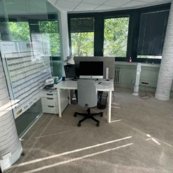 Bureau privé 16 m² 6 postes Coworking Avenue de Villiers Paris 75017 - photo 9