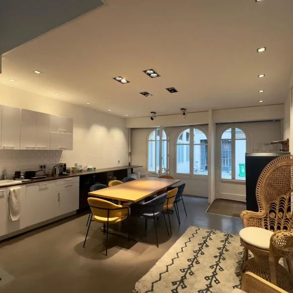 Espace indépendant 64 m² 10 postes Location bureau Rue de la Victoire Paris 75009 - photo 1