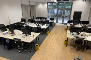 Bureau privé - 75011 - 45 postes - 25000€