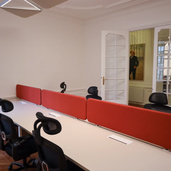 Espace indépendant 240 m² 36 postes Location bureau Boulevard Beaumarchais Paris 75003 - photo 5