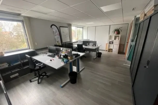 Bureau privé - 67960 - 4 postes - 480€