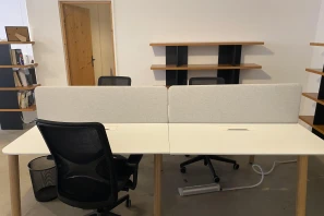 Open Space - 75013 - 8 postes - 300€
