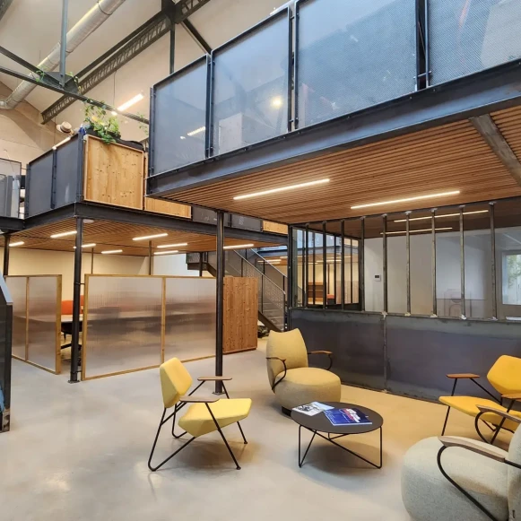 Bureau privé 14 m² 2 postes Location bureau Rue Parmentier Oullins-Pierre-Bénite 69600 - photo 3