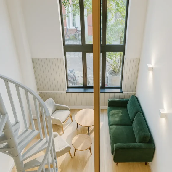 Espace indépendant 40 m² 7 postes Location bureau Rue Oberkampf Paris 75011 - photo 1