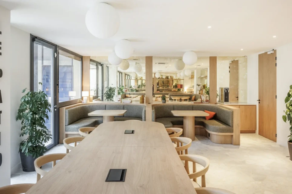Avenue Charles de Gaulle 92200 Neuilly-sur-Seine