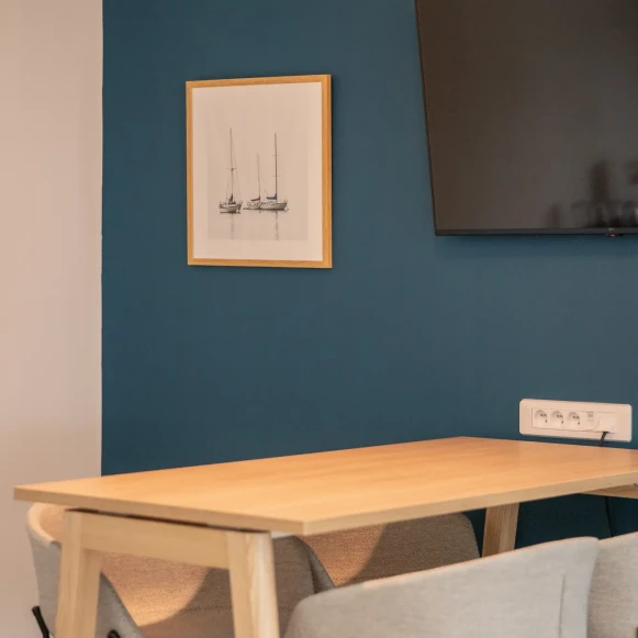 Bureau privé 13 m² 3 postes Location bureau Rue Maryam Mirzakhani Montpellier 34000 - photo 4
