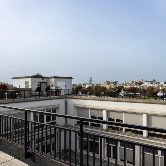 Espace indépendant 430 m² 90 postes Location bureau Rue Jules Lefebvre Paris 75009 - photo 3
