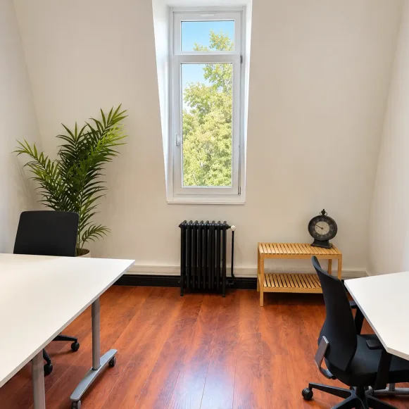 Bureau privé 14 m² 3 postes Location bureau Boulevard du Général Leclerc Roubaix 59100 - photo 1