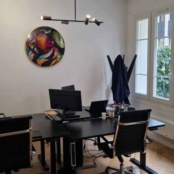 Espace indépendant 54 m² 8 postes Location bureau Rue du Laos Paris 75015 - photo 1