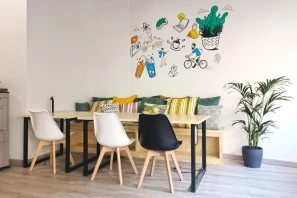 Espace indépendant - 75011 - 24 postes - 8600€