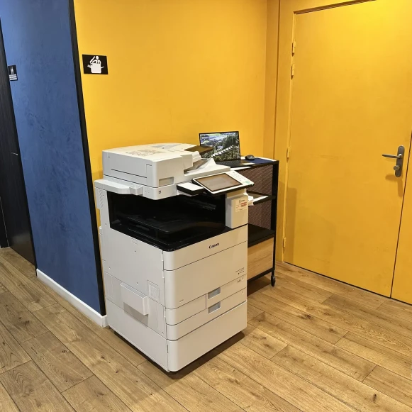 Bureau privé 11 m² 2 postes Location bureau Rue Paul Lafargue Noisy-le-Grand 93160 - photo 5