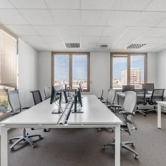 Espace indépendant 170 m² 26 postes Coworking Avenue Philippe Auguste Paris 75011 - photo 6