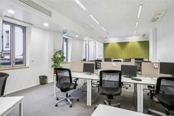 Bureau privé - 75017 - 14 postes - 7500€