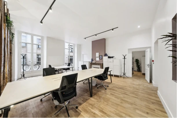 Espace indépendant - 75002 - 30 postes - 17500€