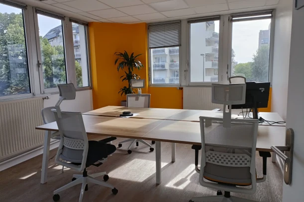 Bureau privé - 37000 - 4 postes - 800€