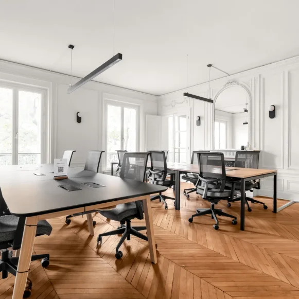 Espace indépendant 267 m² 40 postes Location bureau Avenue Carnot Paris 75017 - photo 2