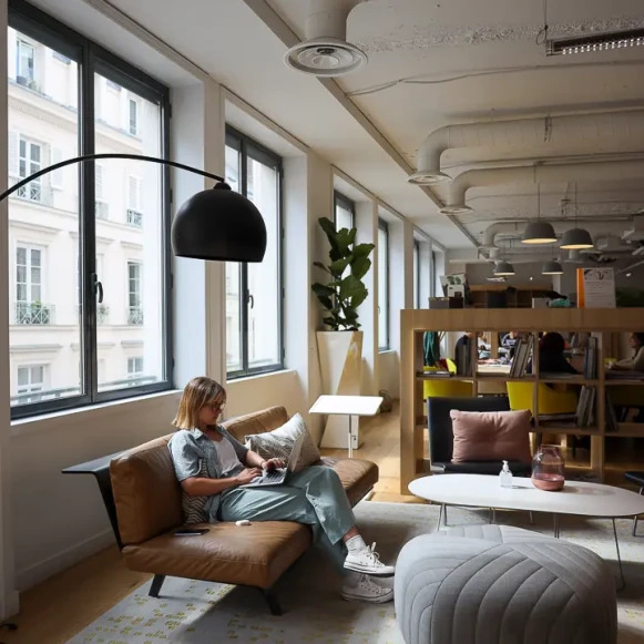 Bureau privé 4 m² 1 poste Coworking Rue Saint-Fiacre Paris 75002 - photo 1